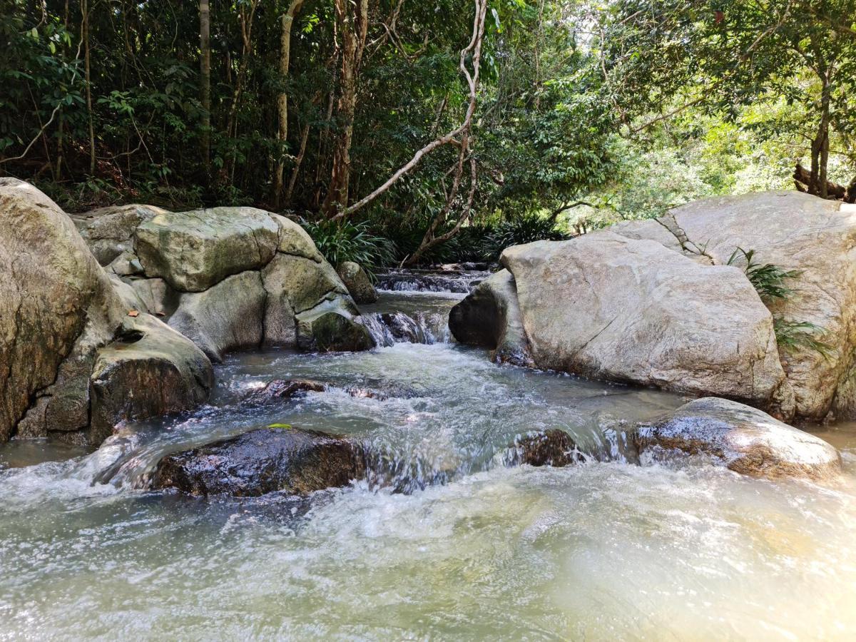 Entreaguas Ecolodge Doradal Bagian luar foto